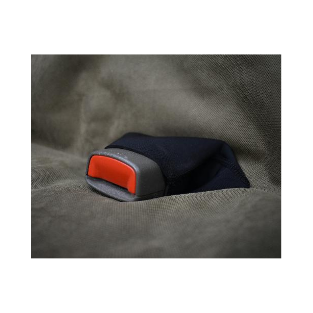Two Barrel Seat Cover with Seat Belt Openings